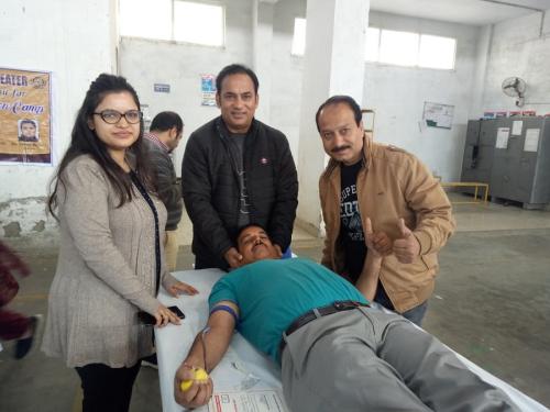 12 (1) (1) (1) (1) (1) (1) (1) (1) (1) (1)