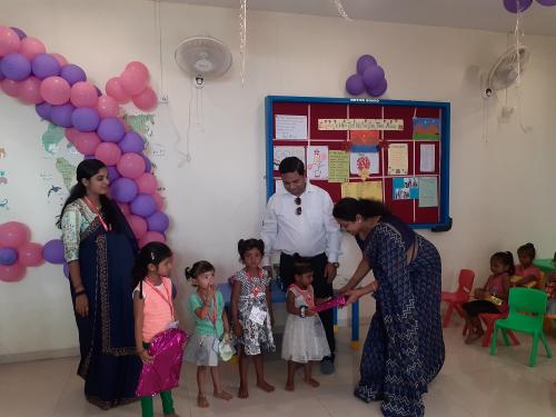 4 (1) (1) (1) (1) (1) (1) (1) (1) (1) (1)