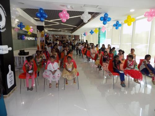 8 (1) (1) (1) (1) (1) (1) (1) (1)