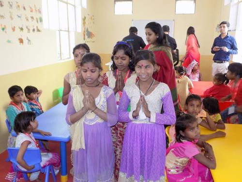 9 (1) (1) (1) (1) (1) (1) (1)