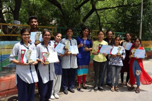 9 (1) (1) (1) (1) (1) (1) (1) (1) (1) (1) (1) (1) (1) (1) (1) (1) (1) (1) (1)